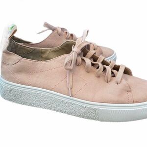 Core Blush Sueded Fabric sneakers